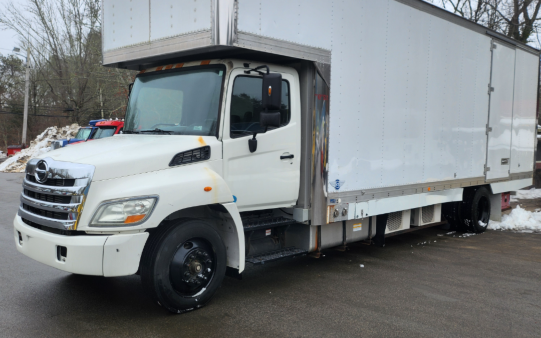 2013 Hino 268 – Low Miles – Excellent Condition